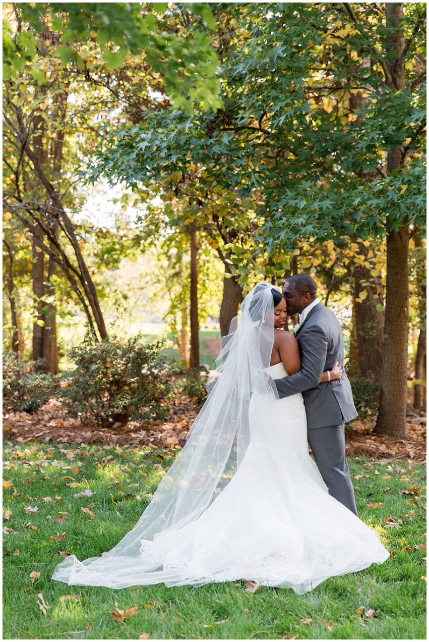 Romantic Blush and Greenery Ballantyne Lodge Wedding Charlotte Wedding Photographer Samantha Laffoon