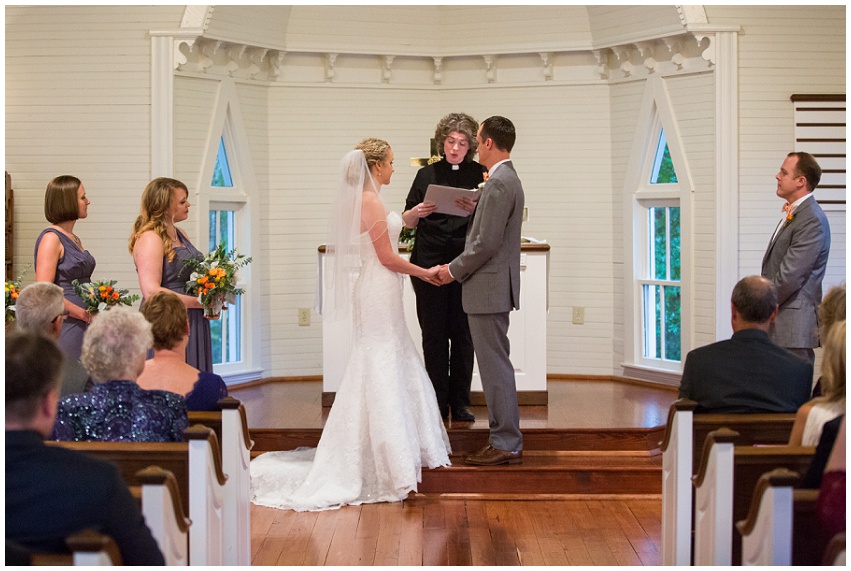 Charlotte wedding photographer, Rainy wedding day, fall wedding, autumn wedding, North Carolina wedding, Morning Star Chapel wedding, Wedding photographer, Top Charlotte wedding photographer, Best Charlotte wedding photographer