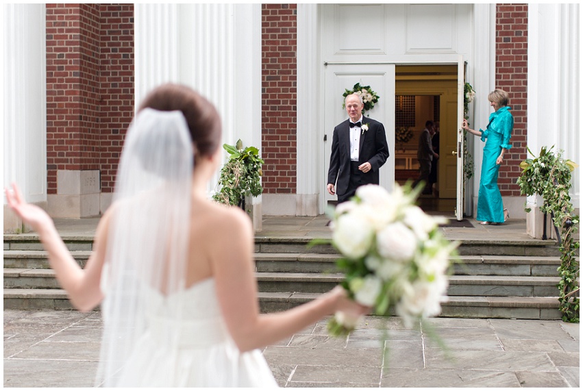 Beautiful-Winston-Salem-Wedding-at-Forsyth-Country-Club-by-Destination-Wedding-Photographer-Samantha-Laffoon_0040.jpg