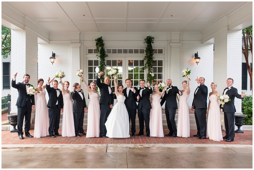 Beautiful Winston Salem Wedding at Forsyth Country Club by Destination Wedding Photographer Samantha Laffoon_0225