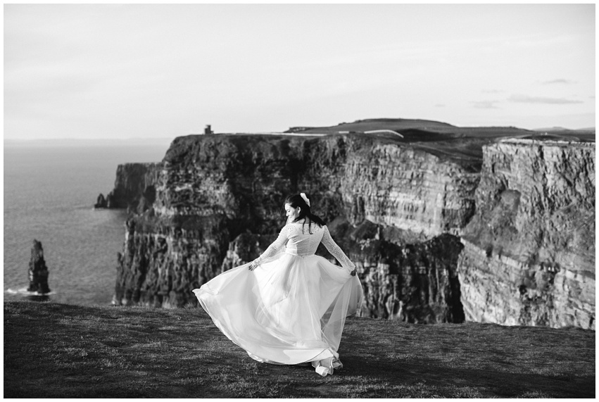 Cliffs of Moher wedding in Ireland by Destination and Ireland wedding Photographer Samantha Laffoon