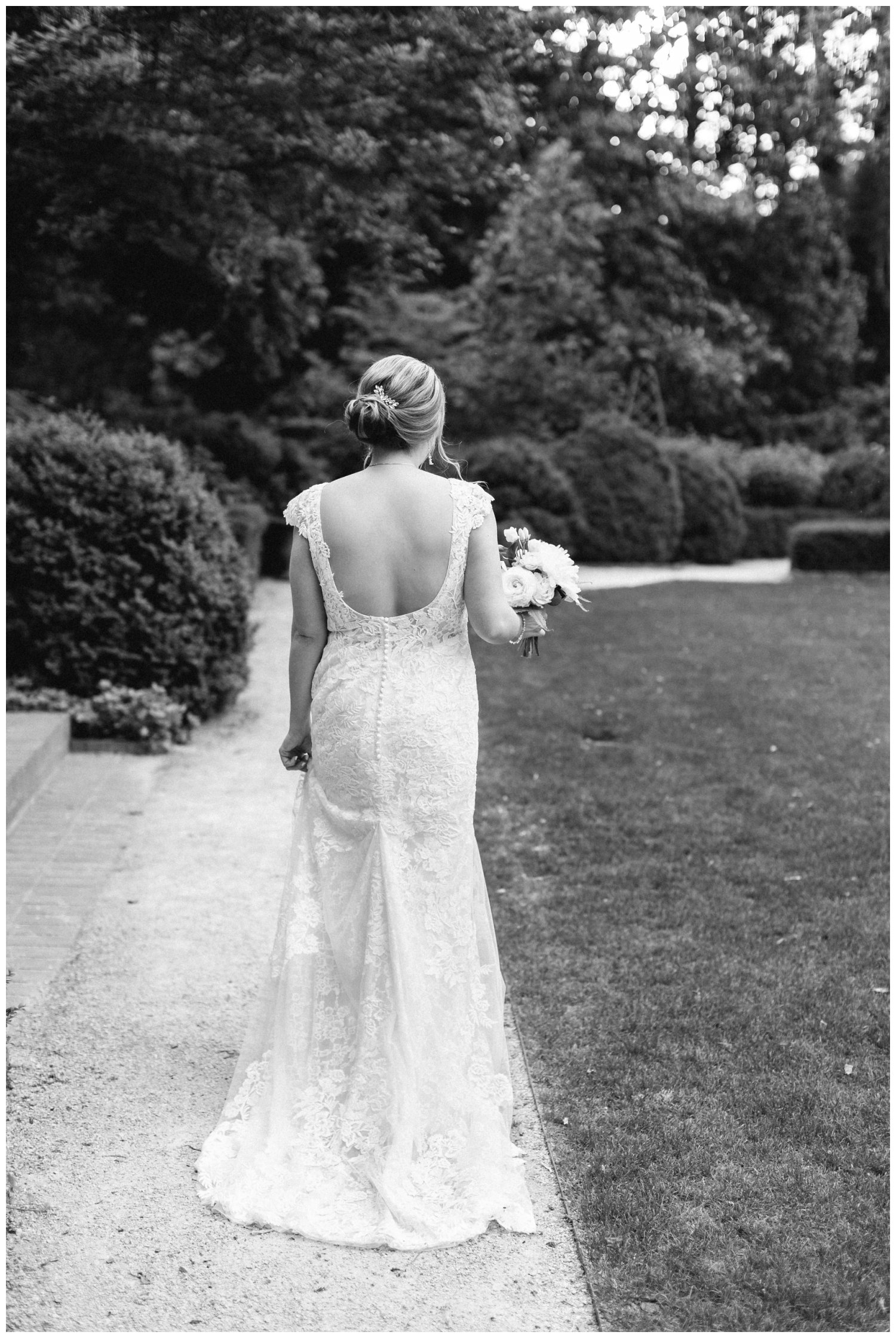 bridal photos at the duke mansion charlotte north carolina wedding photographer
