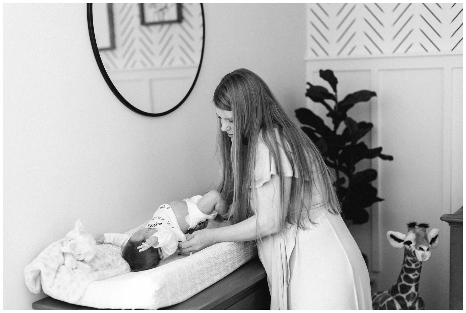 charlotte in home newborn photo